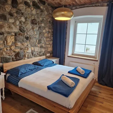 Sobe Lotrist 3* Radovljica