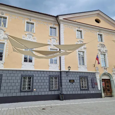 Sobe Lotrist Gasthof
