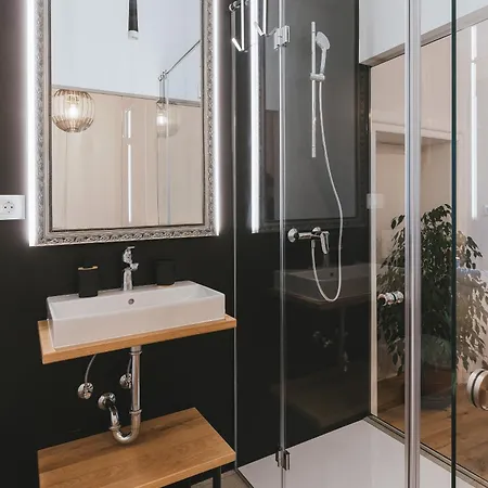 Sobe Lotrist Gasthof Radovljica