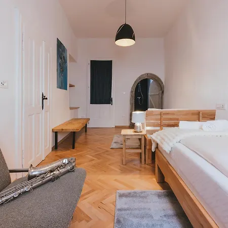 Gasthof Sobe Lotrist Radovljica